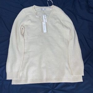 NWT, Women’s Sweater